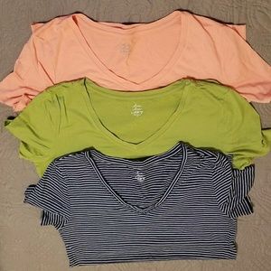 Loft T-shirts lot of 3